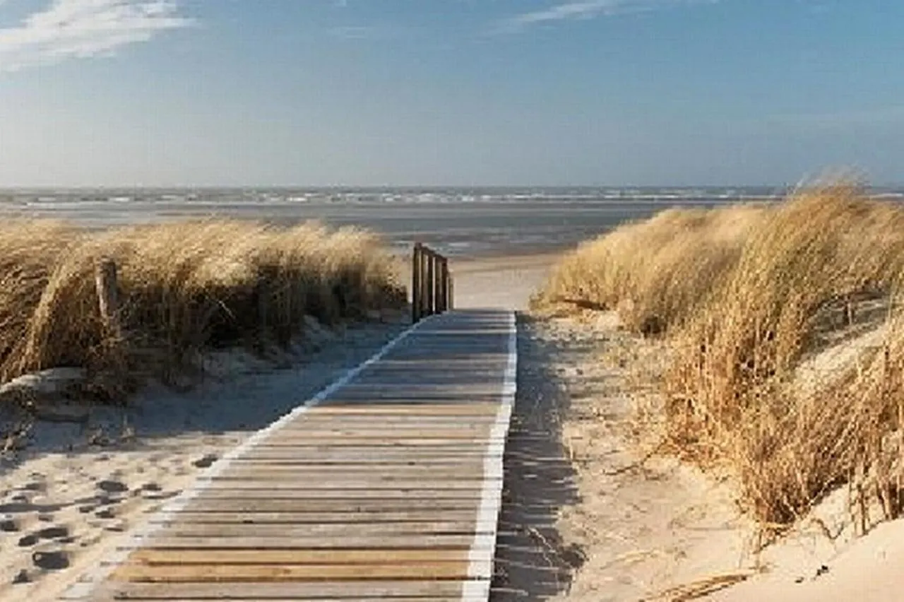Uniek Gelegen Vakantieappartement In Oostende! Belgium